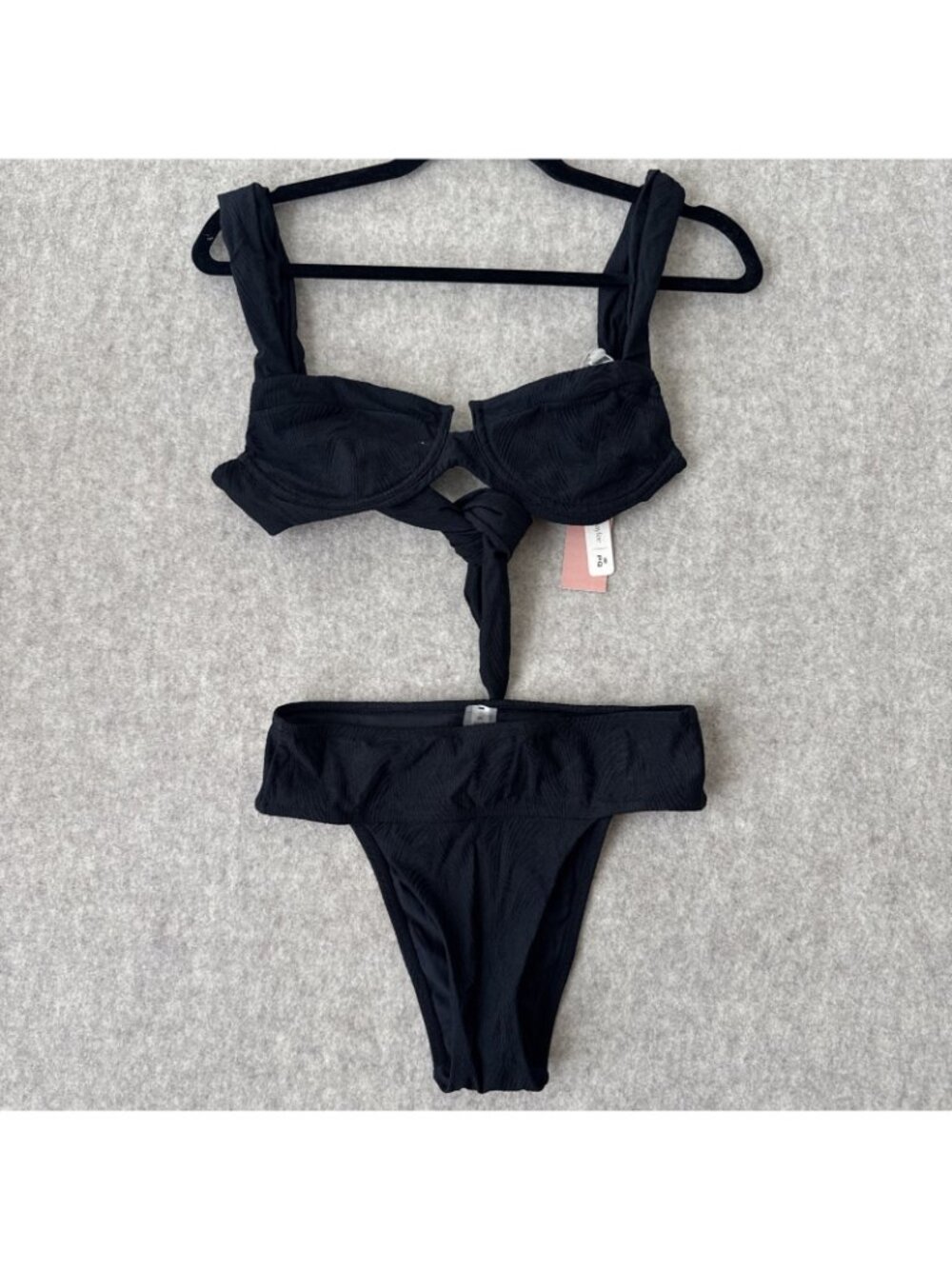 PQ Swim Onyx Cindy Underwire Top and Banded Bottom Set‎ Black Womens Small New